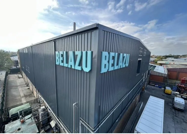 Belazu, photo 2: High-level built-up lettering